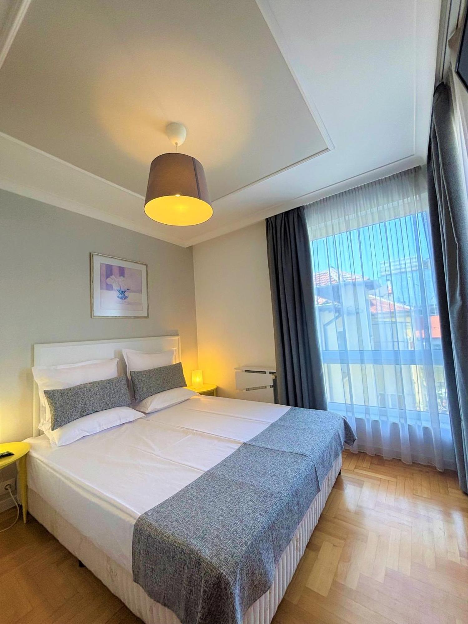 Dunav Apartment House