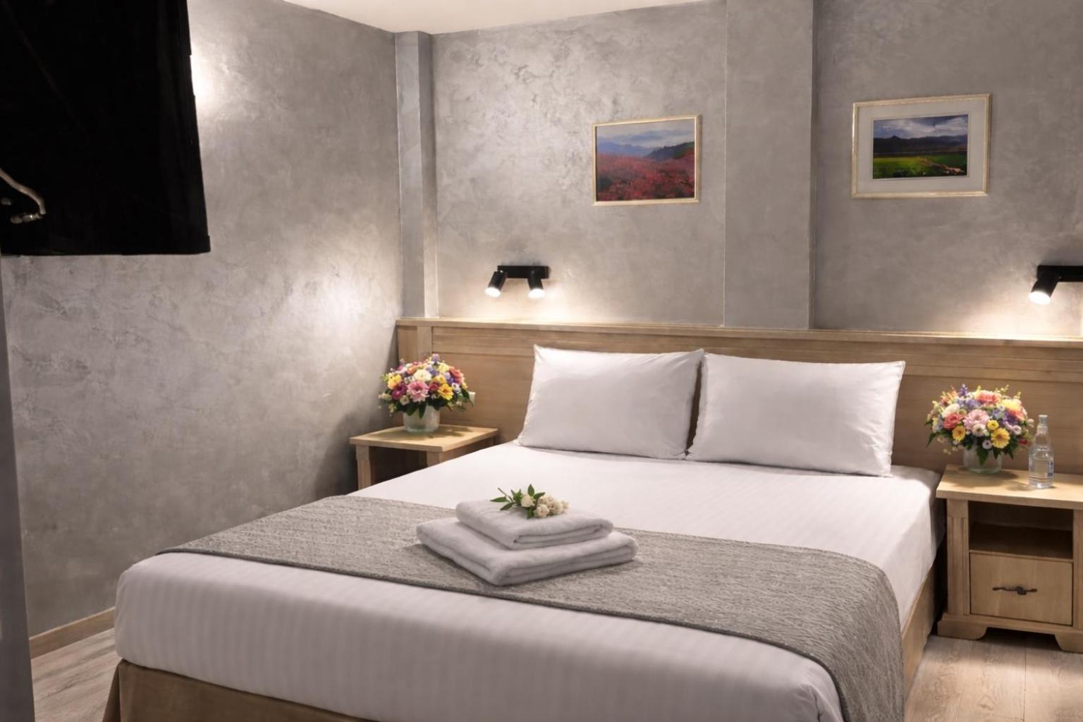 Hotel Aris